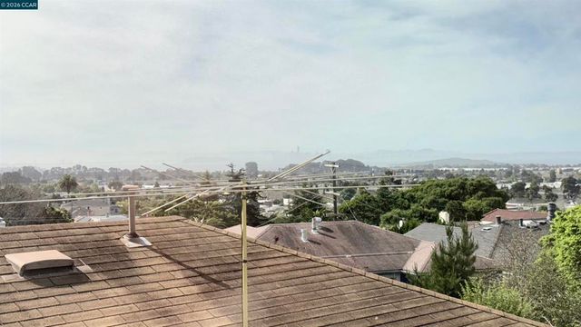 611 Amador St, Richmond, CA 94805