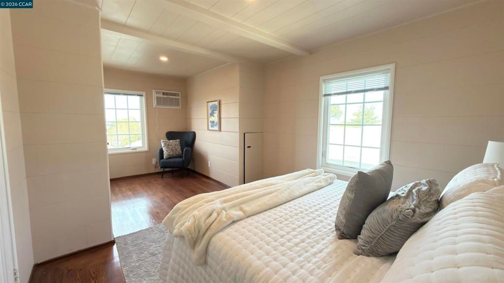 Image 24 of property listing at 611 Amador St, Richmond, CA 94805