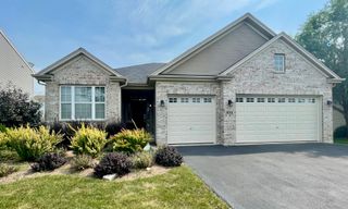 851 Autumn Grove Court, Round Lake, IL 60073