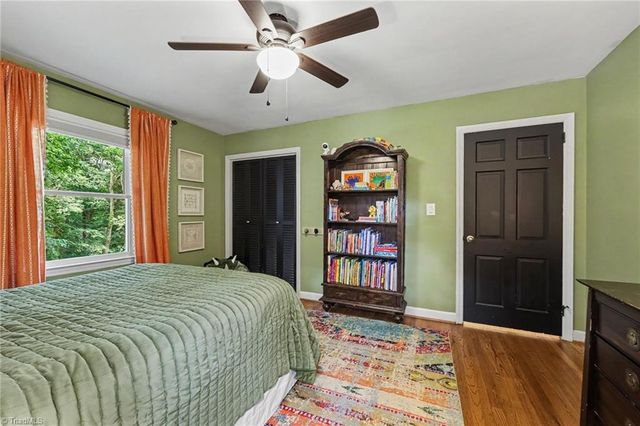 950 Croyden Street, High Point, NC 27262