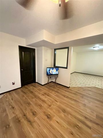 20172 London Lane, Waynesville, MO 65583