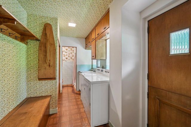 S23W23085 E Broadway, Waukesha, WI 53186