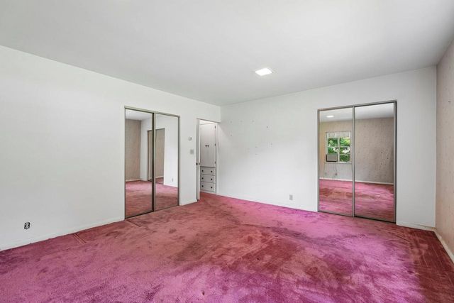 S23W23085 E Broadway, Waukesha, WI 53186