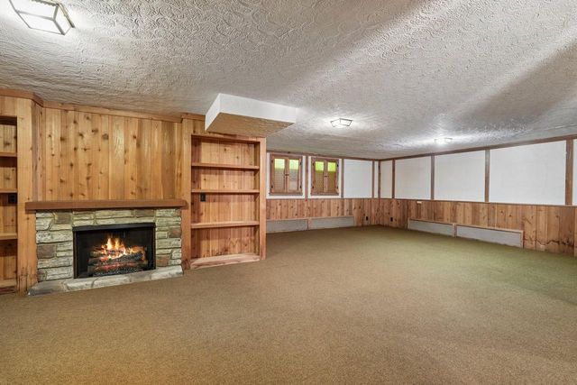 S23W23085 E Broadway, Waukesha, WI 53186