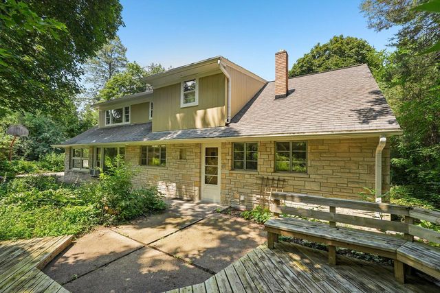 S23W23085 E Broadway, Waukesha, WI 53186