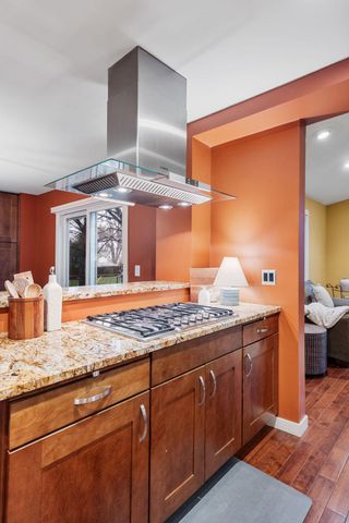 2545 Cavell Avenue N, Golden Valley, MN 55427