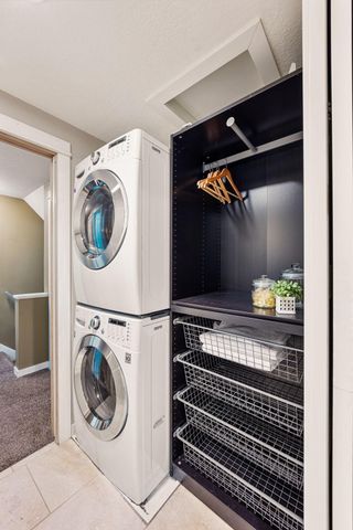 2545 Cavell Avenue N, Golden Valley, MN 55427