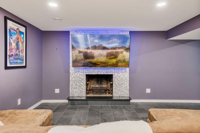 2545 Cavell Avenue N, Golden Valley, MN 55427