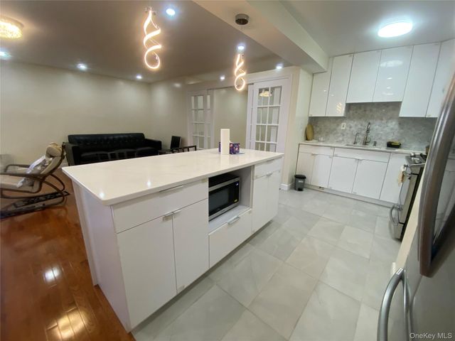 134-54 Maple Avenue 5K, Flushing, NY 11355