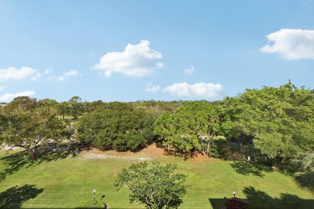 3503 Oaks Way 510, Pompano Beach, FL 33069