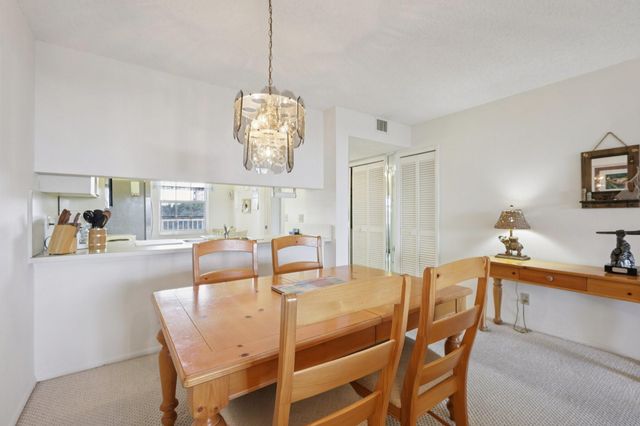 3503 Oaks Way 510, Pompano Beach, FL 33069