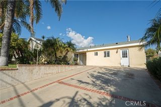 11044 Borden Avenue, Pacoima (los Angeles), CA 91331