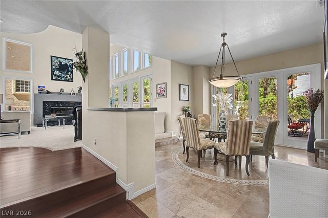 8131 Castle Pines Avenue, Las Vegas, NV 89113
