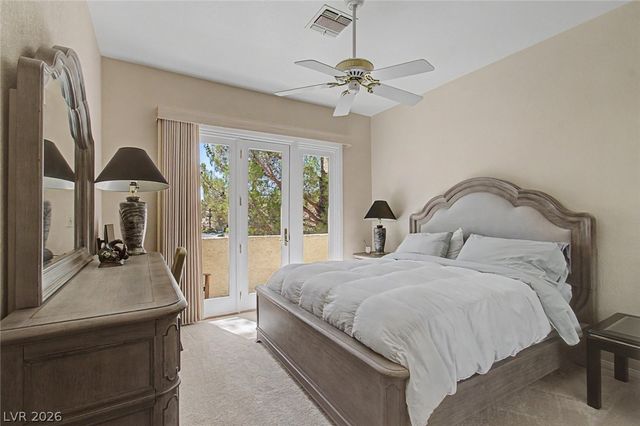 8131 Castle Pines Avenue, Las Vegas, NV 89113