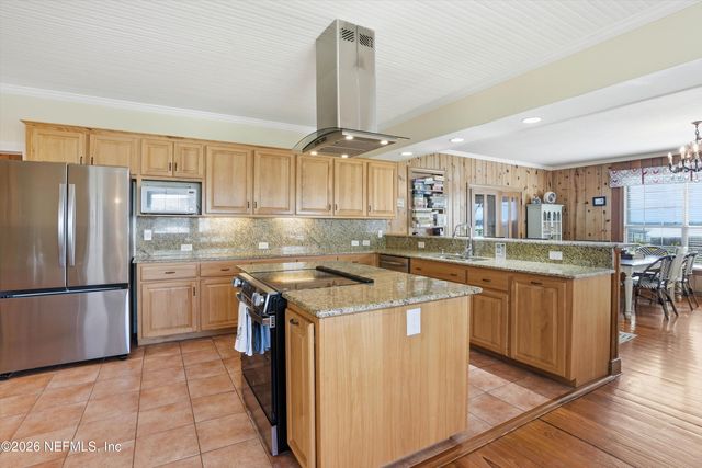 6189 KINGSLEY LAKE Drive, Starke, FL 32091