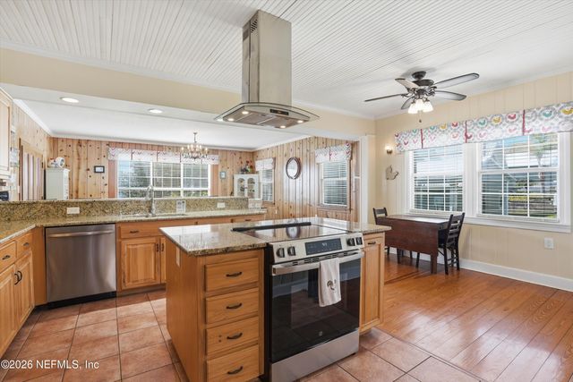 6189 KINGSLEY LAKE Drive, Starke, FL 32091