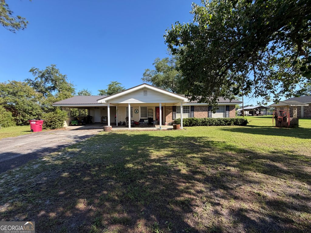 462 W Tollison Street, Baxley, GA 31513