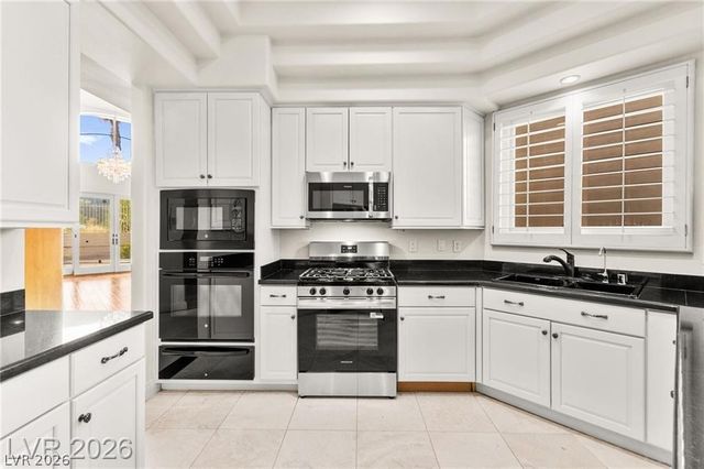409 Indigo Springs Street, Henderson, NV 89014