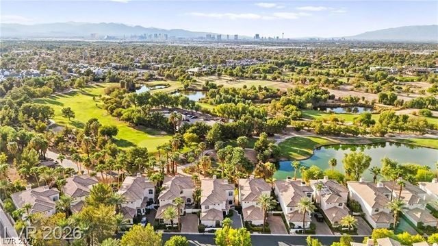 409 Indigo Springs Street, Henderson, NV 89014