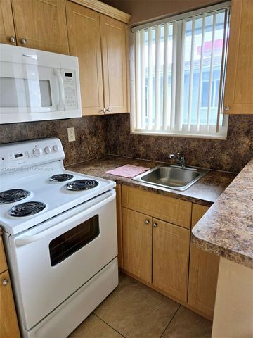 354 W 19th Street, Hialeah, FL 33010