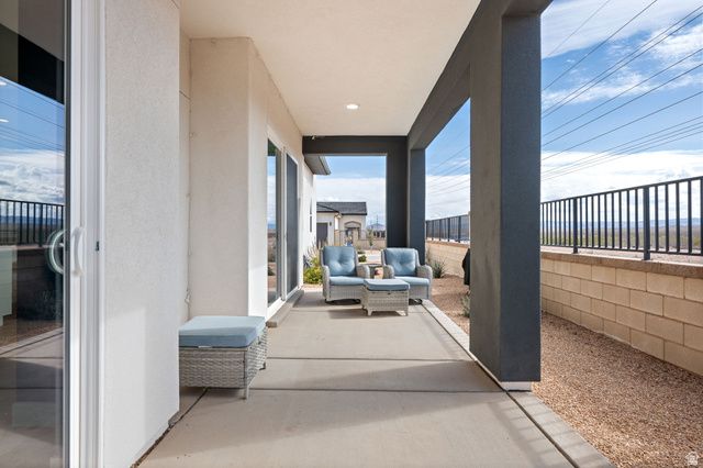 6328 S MALACHITE CV, St. George, UT 84790