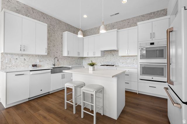 6328 S MALACHITE CV, St. George, UT 84790