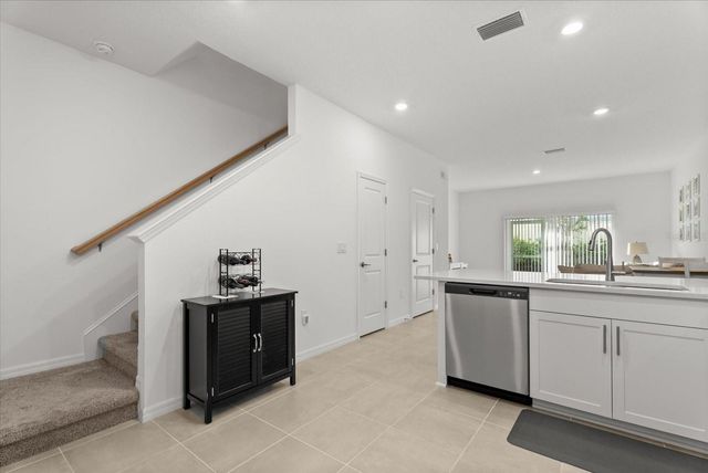 8780 DAYBREAK STREET, Sarasota, FL 34241