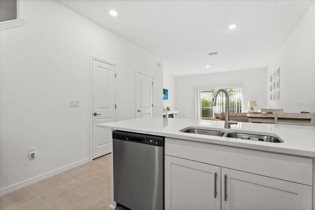 8780 DAYBREAK STREET, Sarasota, FL 34241