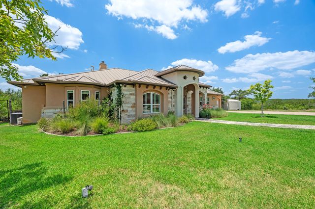 1012 Quail Ridge DR, Dripping Springs, TX 78620