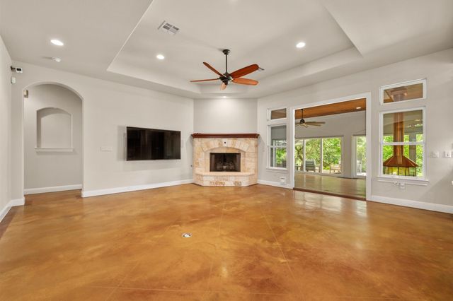 1012 Quail Ridge DR, Dripping Springs, TX 78620