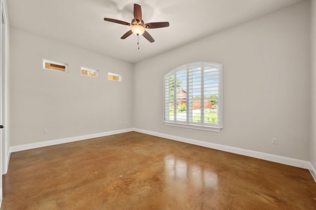 1012 Quail Ridge DR, Dripping Springs, TX 78620