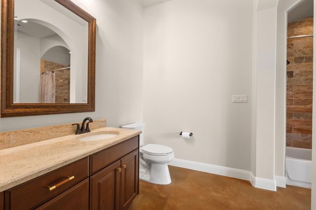 1012 Quail Ridge DR, Dripping Springs, TX 78620