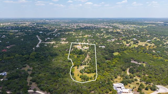 1012 Quail Ridge DR, Dripping Springs, TX 78620