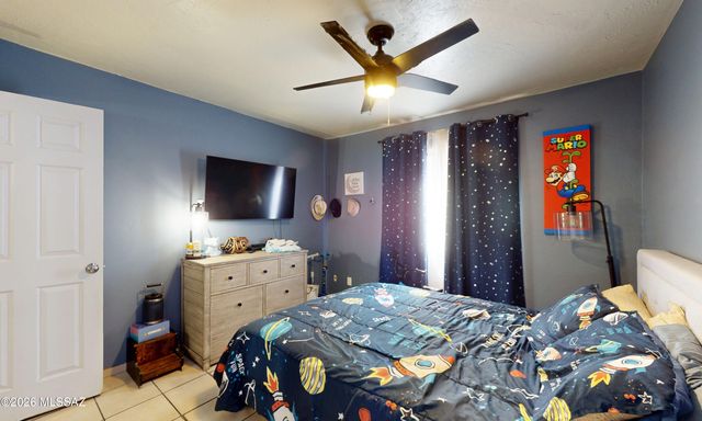 1812 S 30th Place, Tucson, AZ 85713