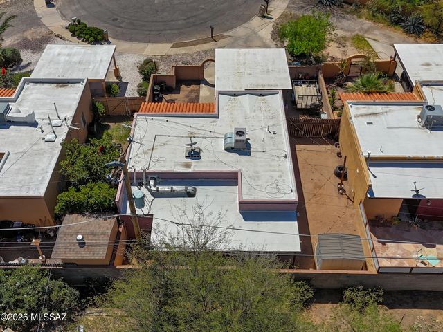 1812 S 30th Place, Tucson, AZ 85713