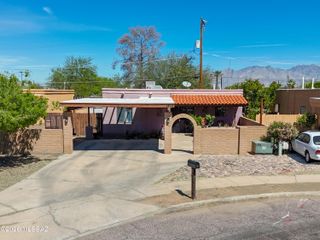 1812 S 30th Place, Tucson, AZ 85713