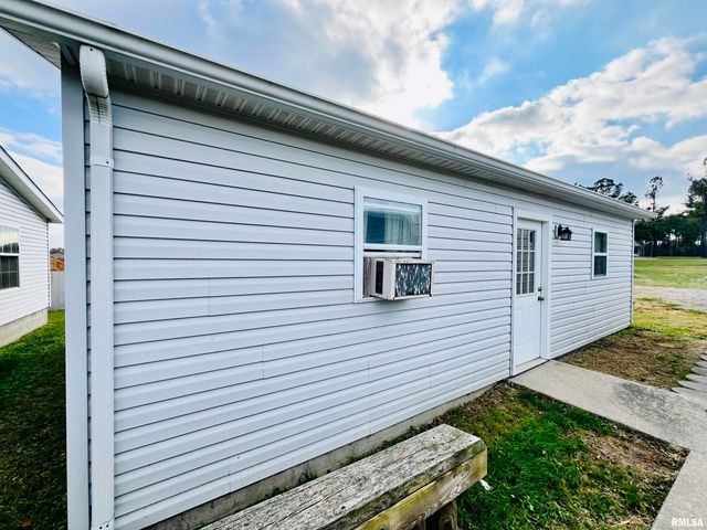 14809 Sulphur Springs Road, Creal Springs, IL 62922