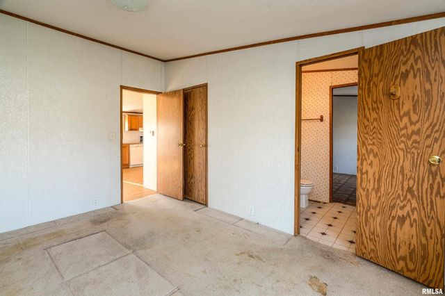 14809 Sulphur Springs Road, Creal Springs, IL 62922