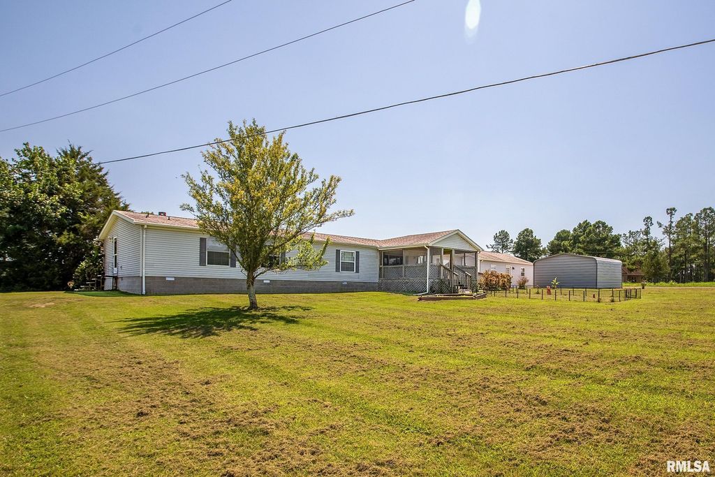 14809 Sulphur Springs Road, Creal Springs, IL 62922