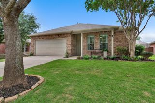 305 Fisherman Trail, Melissa, TX 75454