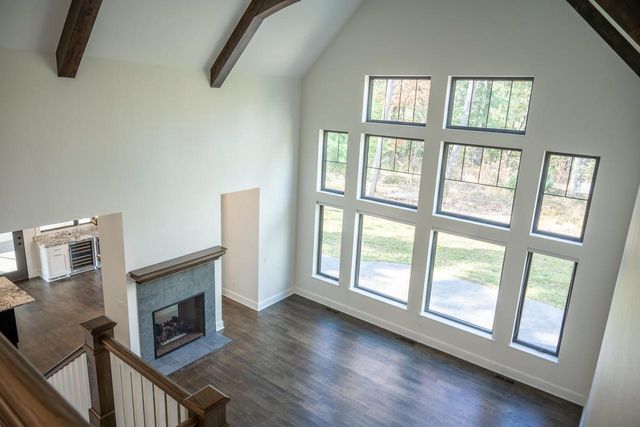 N7825 N Cherokee Circle, New Lisbon, WI 53950