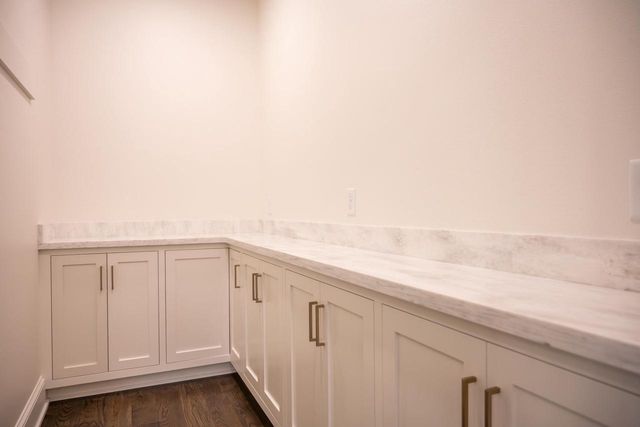 N7825 N Cherokee Circle, New Lisbon, WI 53950