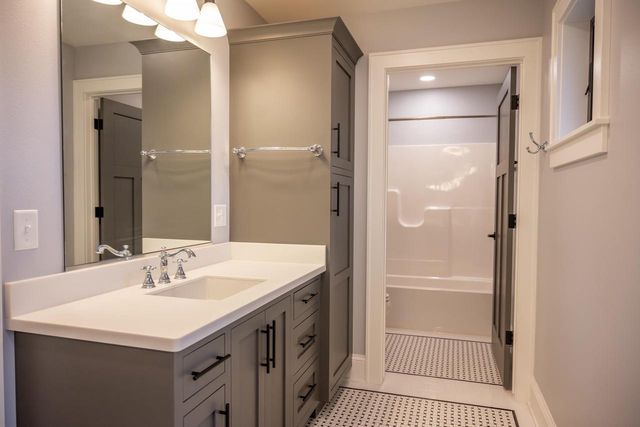 N7825 N Cherokee Circle, New Lisbon, WI 53950