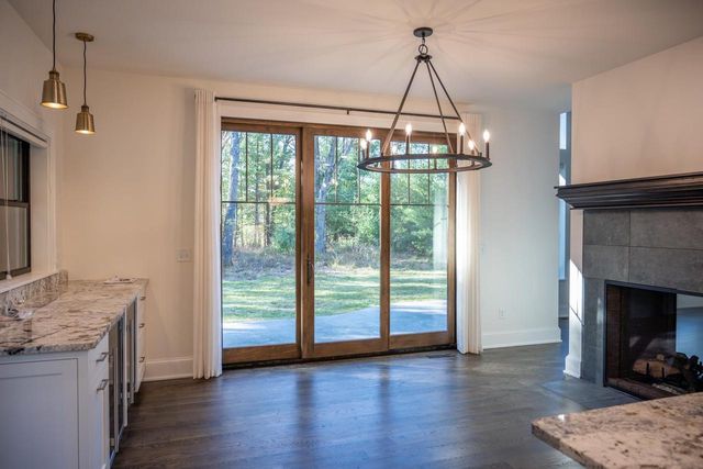 N7825 N Cherokee Circle, New Lisbon, WI 53950