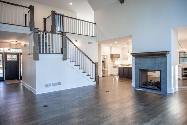 N7825 N Cherokee Circle, New Lisbon, WI 53950