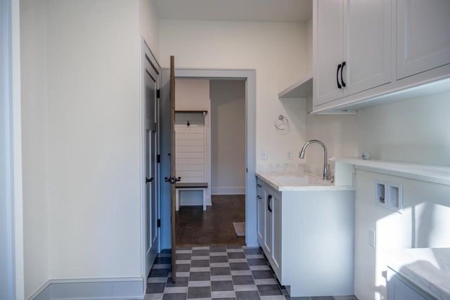 N7825 N Cherokee Circle, New Lisbon, WI 53950