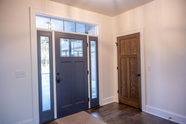 N7825 N Cherokee Circle, New Lisbon, WI 53950