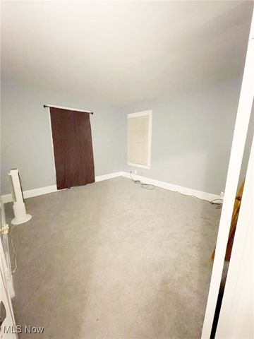 1168 N Lockwood Avenue, Cleveland, OH 44112