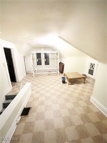 1168 N Lockwood Avenue, Cleveland, OH 44112