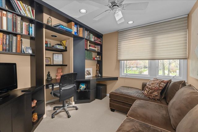 1060 Edgebrook Lane, Glencoe, IL 60022